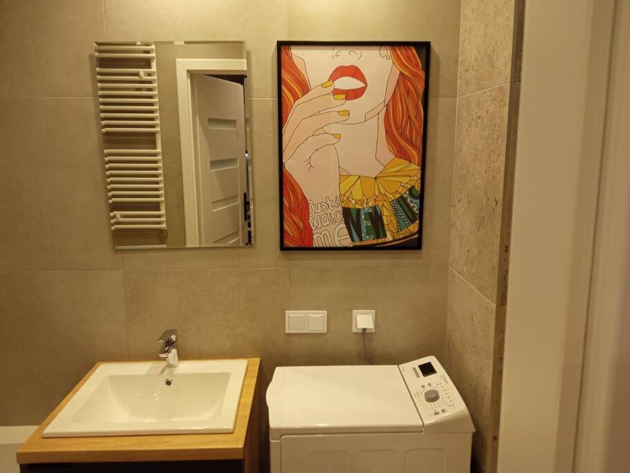 Apartament Nowa Stocznia 格但斯克 外观 照片